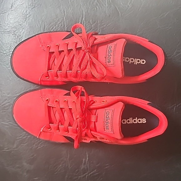 Adidas Red and Black Daily 3.0 Shoes Men's Red Size 8.5 - Picture 9 of 10